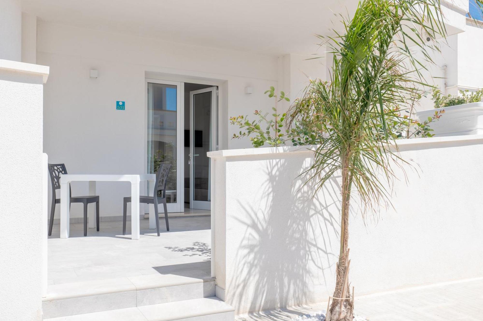 Diva Luxury Suite Torre San Giovanni Ugento Bagian luar foto
